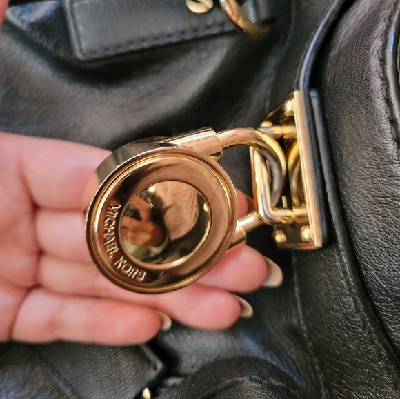 Michael Kors Hamilton satchel - Picture 10 of 15